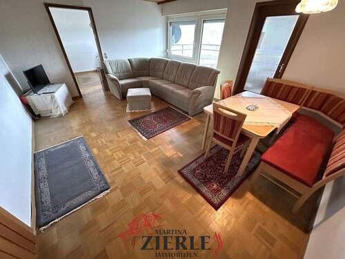 1- Wohn-Esszimmer - 2,5 Zi.-Whg., hoch über den Dächern von Göppingen, fantastische Aussicht, Aufzug, perfekte City-Lage