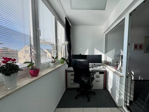 Büro1 - 2 Zimmer Büro zur Miete in Chemnitz