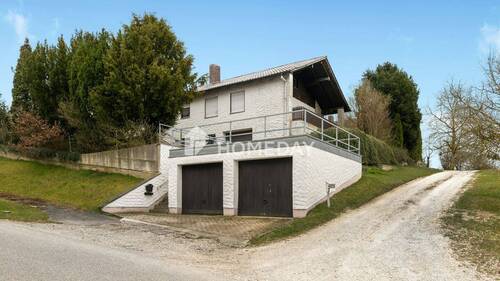 Außenansicht 1 - Großzügiges Einfamilienhaus mit großem Grundstück und viel Potenzial zur Neugestaltung