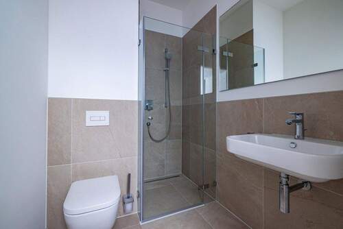 Bild 2 - 2 Zimmer Etagenwohnung zur Miete in Nürnberg