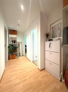 Flur - 2 Zimmer Etagenwohnung in Düsseldorf