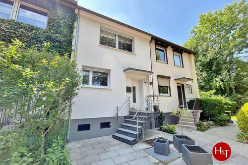 Reihenhaus kaufen in Huchting – H&T Immobilien - Einziehen und wohlfühlen - schickes Reihenhaus an der Hermannsburg!
