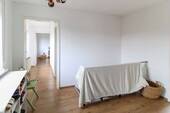 Flur Hinterhaus OG - 