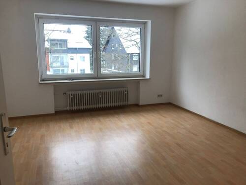 Wohnzimmer (2022) - 4 Zimmer Etagenwohnung zur Miete in Clausthal-Zellerfeld