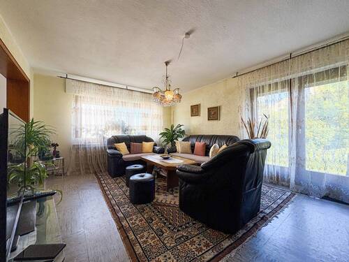 Wohnzimmer (EG) - Mehrfamilienhaus, Wohnhaus mit 166,00 m² in Hamm/Sieg zum Kaufen