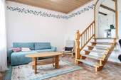 Wohnzimmer - Familienfreundliches Einfamilienhaus mit großem Garten in Bammersdorf