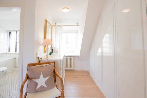 Schicke Tischlereinbauten Schlafen 2.jpg - 