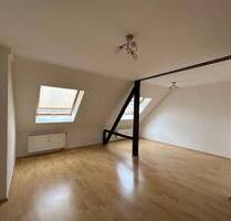 charmante Dachgeschoss-Wohnung in Zittau-West