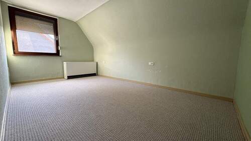 DG-Kinderzimmer - Mehrfamilienhaus, Wohnhaus mit 185,00 m&sup2; in St. Georgen zum Kaufen