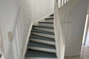 Aufgang zum 1. OG - 6 Zimmer Einfamilienhaus in Eschwege