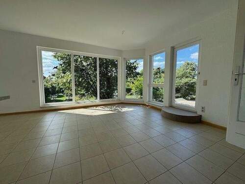 Wintergarten - Großzügige Erdgeschoss-Wohnung mit Wintergarten in Schneverdingen