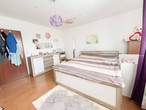 Schlafzimmer Wohnung 2. OG - 