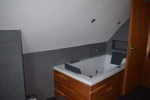 WHG 1 - DG: Masterbad - 