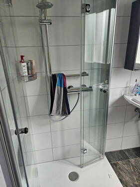 Dusche behindertengerecht - 