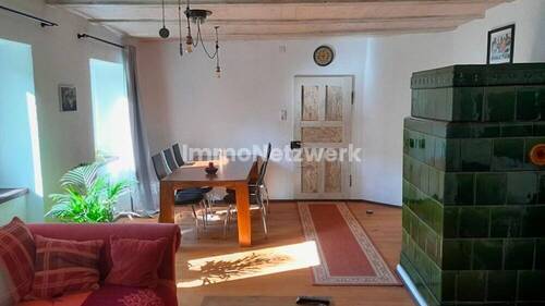 Wohn- und Esszimmer - Bauernhaus, Landhaus mit 100,00 m² in Geisingen zum Kaufen