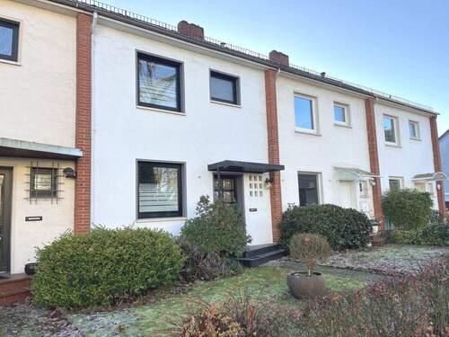 Bild 2 - 4 Zimmer Reihenmittelhaus zum Kaufen in Bremen / Fähr-Lobbendorf