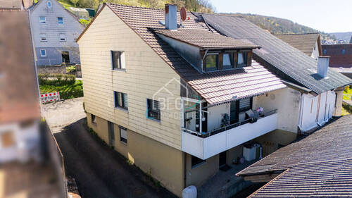 Ansicht - 5 Zimmer Einfamilienhaus zum Kaufen in Künzelsau