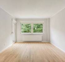 Sanierte und bezugsfreie 3-Zimmer Wohnung in grüner Lage von Grevenbroich
