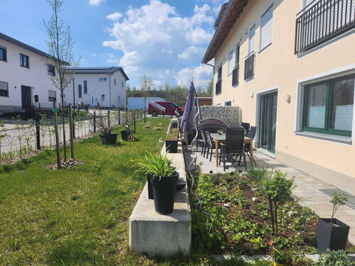 Bild 2 - 3 Zimmer Terrassenwohnung zur Miete in Weng