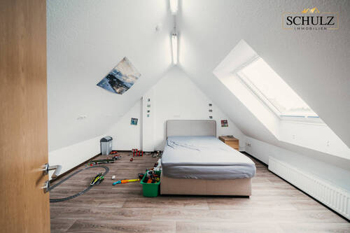 Schlafzimmer DG - 