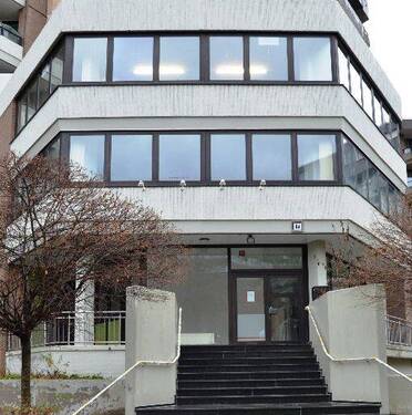 Bürogebäude - 