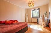 Schlafzimmer 2 EG - 