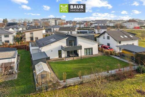 Luftbild - 1 Zimmer Mehrfamilienhaus, Wohnhaus in Langenau