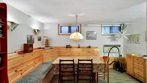 Sitzbereich im Keller - 