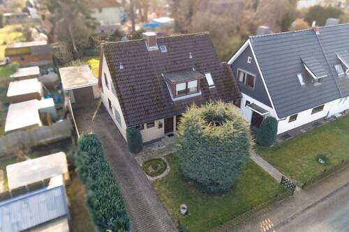 Schönes Einfamilienhaus - 