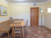 mit Schiebetüre zum Wohnzimmer - 