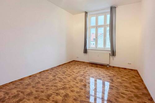 Schlafzimmer II OG - 