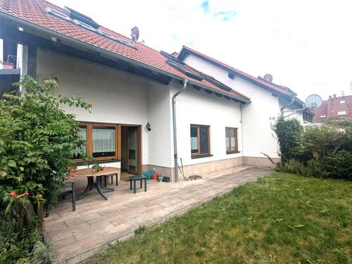 Terrasse und Grundstück - 3 Zimmer Etagenwohnung in Jena