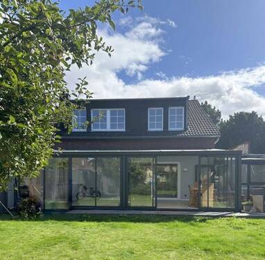 Rückansicht - Einfamilienhaus mit 213,30 m&sup2; in Mönchengladbach zum Kaufen