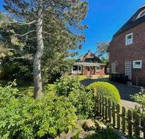 Schöne Reetdach Doppelhaushälfte mit separatem Bungalow in Strand naher Lage - Sylt Westerland
