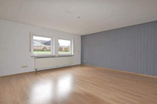 Bild1 - Geräumige 2,5-Zimmer-Einliegerwohnung mit Gartenanteil in Lautertal