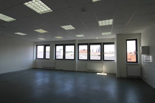 9_großes Zimmer Mitte rechts - 