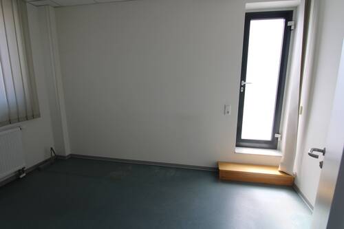 3_Nebenzimmer vorne rechts - 