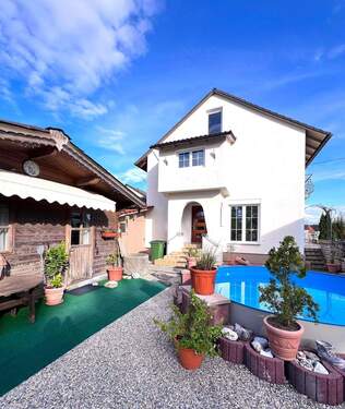 Bild 1 - Gemütliches Ein- oder Zweifamilienhaus und Gartenparadies!