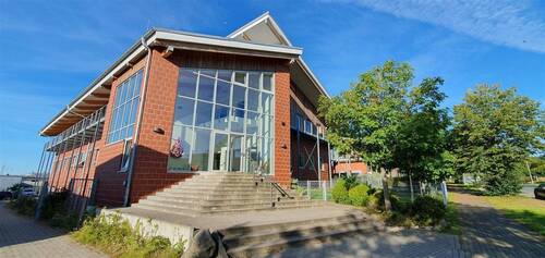 Frontansicht Eingang - ***BUCHHOLZ***GEWERBEGEBIET***TOP MODERNE BÜROETAGE IM EG ZU VERMIETEN***