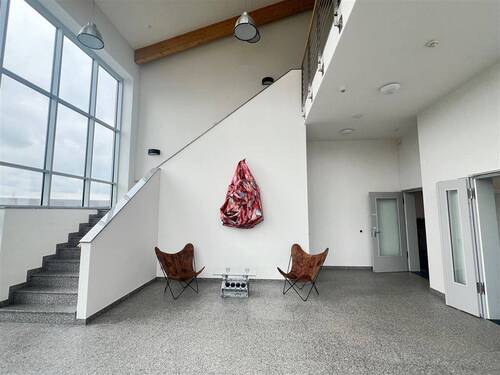 Repräsentativer Eingangsbereich mit Empfang - 1 Zimmer Büro zur Miete in Buchholz in der Nordheide