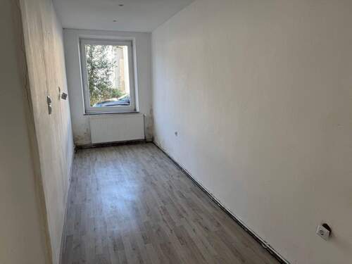 Schlafzimmer EG - Mehrfamilienhaus, Wohnhaus mit 175,00 m² in Bad Salzuflen zum Kaufen