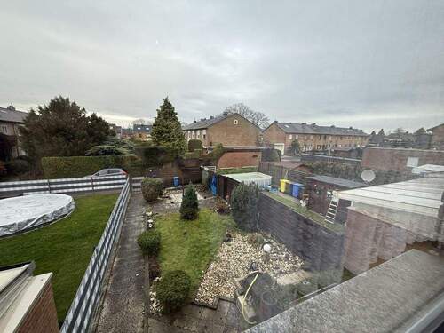 Garten von oben - Reihenmittelhaus mit 93,00 m&sup2; in Grefrath zum Kaufen