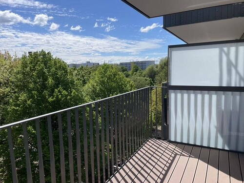 Balkon 1 - Etagenwohnung mit 53,00 m&sup2; in Hamburg Rothenburgsort zur Miete