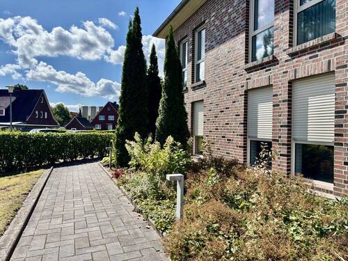 seitl. Weg zum Park - 