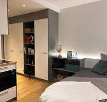 Ab Februar: Sanierte + möblierte 1-Zimmer-Wohnung - ideal für Studierende & Azubis | Bigger Bude - Bayreuth Altstadt Ab Februar: Sanierte + möblierte 1-Zimmer-Wohnung - ideal für Studierende & Azubis | Bigger Bude - Bayreuth Altstadt