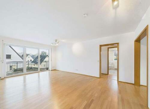 Bild1 - Viel Platz zum Leben: 3,5-Zimmer-Wohnung mit Balkon und Garage in Niederfüllbach