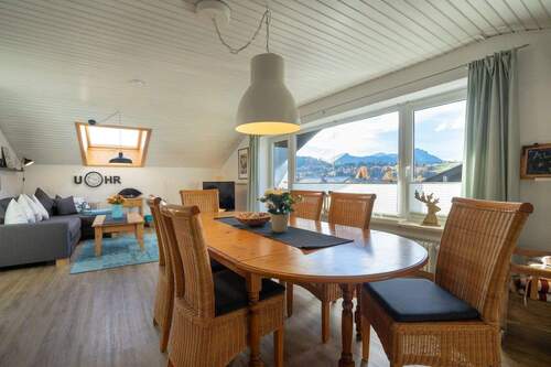 Wohnen / Essen - 3 Zimmer Etagenwohnung zum Kaufen in Oberstdorf