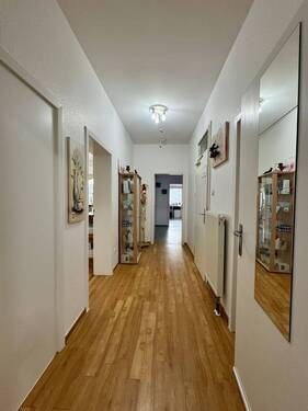 EG Flur Praxen - Einfamilienhaus mit 180,10 m&sup2; in Bad Honnef zum Kaufen