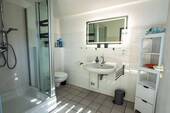 Badezimmer (Einheit 2) - 