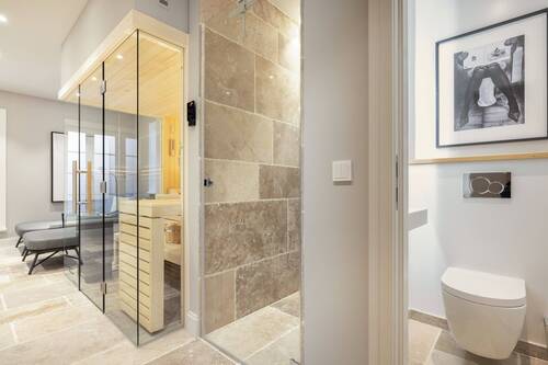 Beispielobjekt des Bauträgers Duschbad.jpg - 